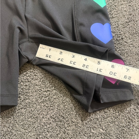 PINK Women's Rainbow Heart Patterned Activewear Shorts- Size S - Picture 5 of 5